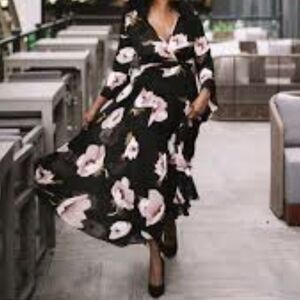 Chic Black and Pink Floral Maxi Dress